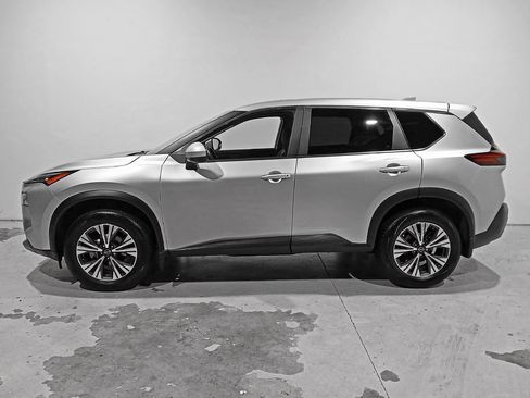 Certified 2023 Nissan Rogue SV image 4