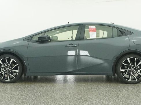 New 2026 Toyota Prius XSE image 11
