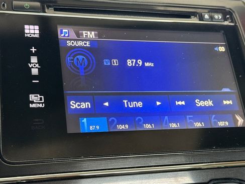 Used 2015 Honda Civic EX-L image 16