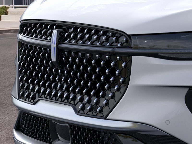 New 2026 Lincoln Nautilus Reserve AWD/4WD image 17