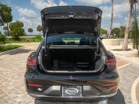 Used 2023 Mercedes-Benz EQE 350+ Sedan image 38