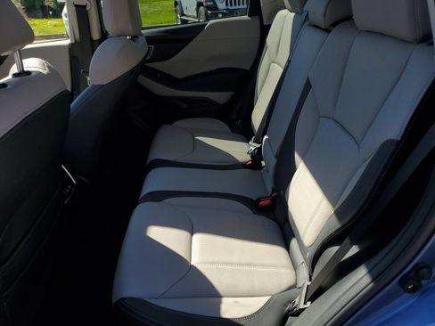 Used 2023 Subaru Forester Limited AWD/4WD image 13