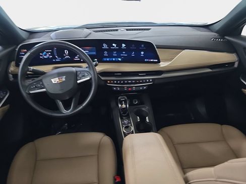 Used 2024 Cadillac XT4 Premium Luxury w/ Technology Package FWD image 12