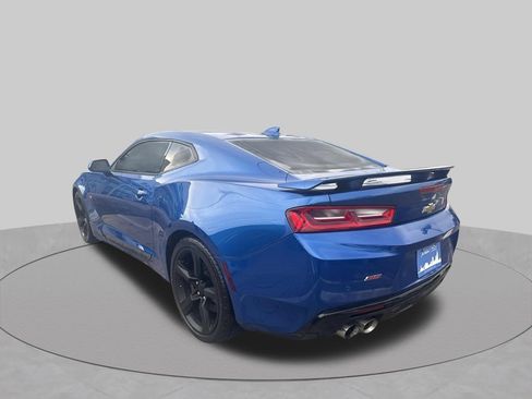 Used 2017 Chevrolet Camaro SS RWD image 4