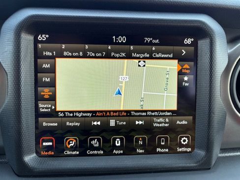 Used 2021 Jeep Wrangler Unlimited Sport image 15