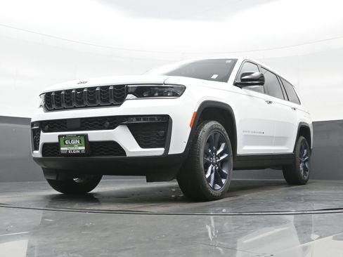 New 2026 Jeep Grand Cherokee L Limited AWD/4WD image 15