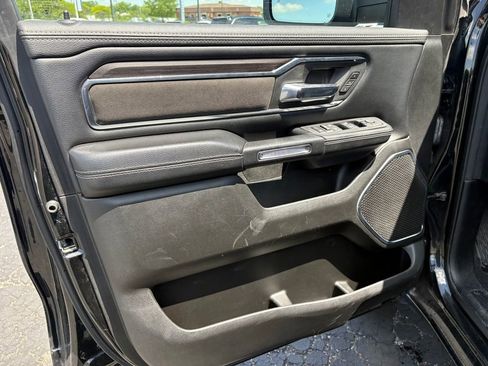 Used 2025 RAM 1500 Laramie AWD/4WD image 14