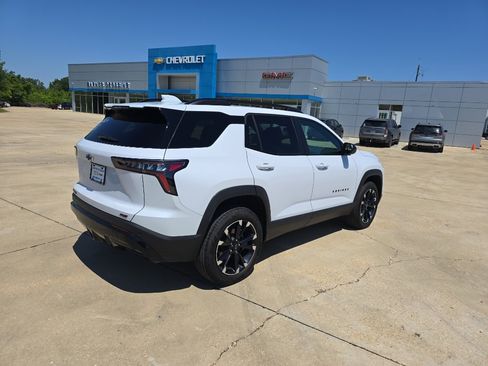 Used 2026 Chevrolet Equinox RS w/ LPO, Floor Liner Package FWD image 5