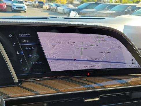 Used 2021 Cadillac Escalade Sport Platinum image 22