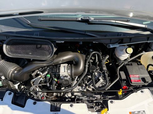 Used 2024 Ford Transit 250 Low Roof w/ Exterior Upgrade Package image 17