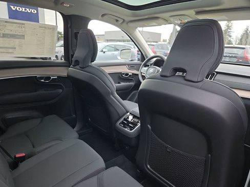 New 2026 Volvo XC90 B6 Core w/ Protection Package Premier AWD/4WD image 8