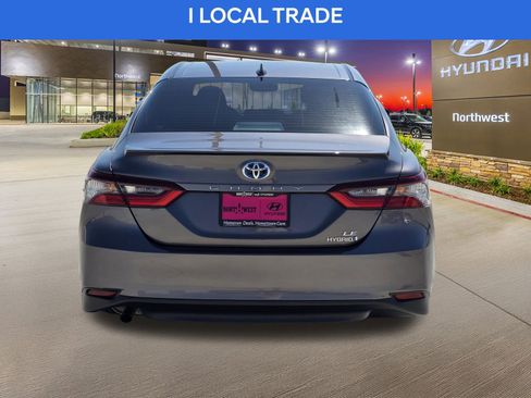 Used 2023 Toyota Camry LE image 8