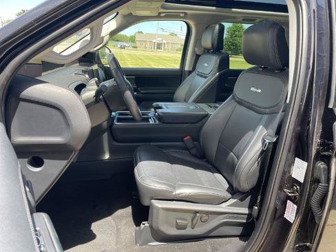 Certified 2025 Ford Expedition Max Platinum AWD/4WD image 7