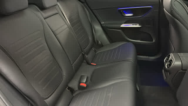 Certified 2026 Mercedes-Benz GLC 300 4MATIC image 31