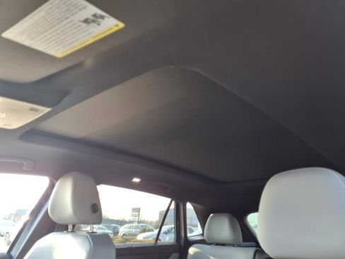 New 2025 Volkswagen Atlas Cross Sport SEL image 20