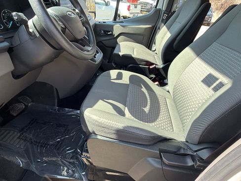 Used 2024 Ford Transit 350 XLT image 16