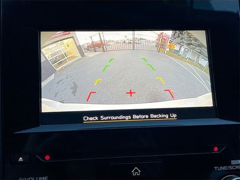 Used 2023 Subaru Crosstrek 2.0i Premium image 14