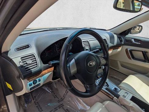 Used 2008 Subaru Legacy 2.5i Limited AWD/4WD image 10