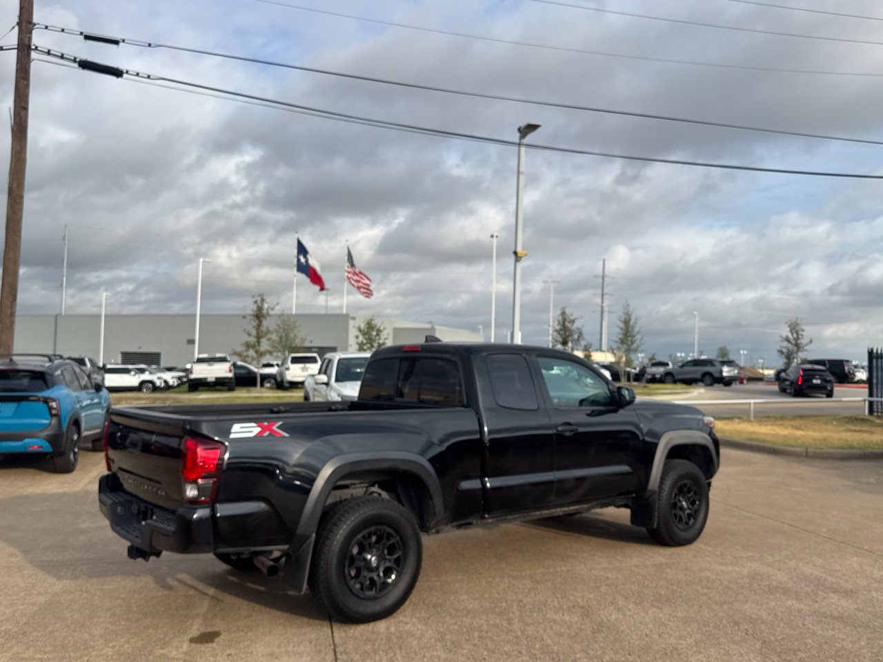 Used 2021 Toyota Tacoma SR w/ SX Package AWD/4WD image 26
