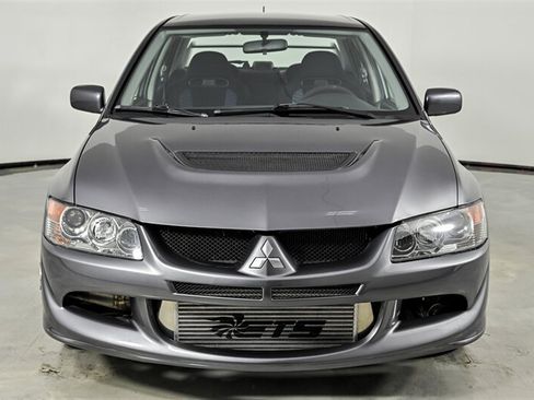 Used 2005 Mitsubishi Lancer Evolution AWD/4WD image 4