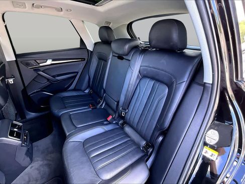 Used 2018 Audi Q5 2.0T Premium Plus w/ Premium Plus Package AWD/4WD image 21
