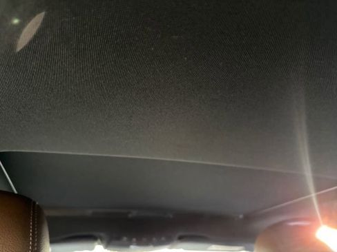 Used 2018 Mercedes-Benz E 300 4MATIC image 16