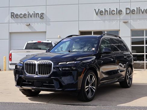 Used 2023 BMW X7 xDrive40i w/ M Sport Package AWD/4WD image 69
