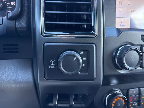 Used 2021 Ford F250 XLT w/ XLT Premium Package image 22