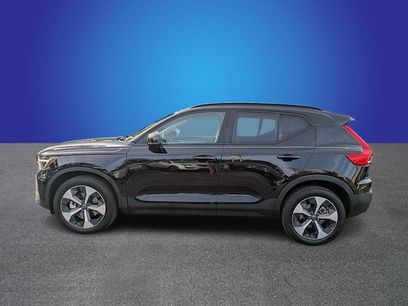 Used 2023 Volvo XC40 B5 Plus w/ Protection Package Premier