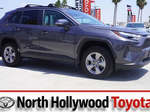 Certified 2025 Toyota RAV4 XLE w/ Convenience Package FWD image 1