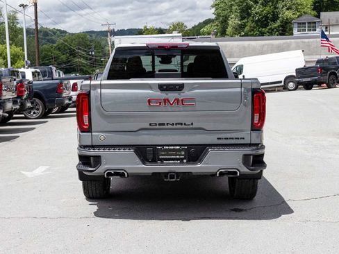 Used 2024 GMC Sierra 1500 Denali w/ Denali Reserve Package AWD/4WD image 5