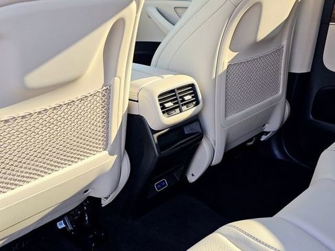 Certified 2026 Mercedes-Benz GLE 350 4MATIC image 25
