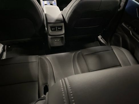 New 2026 Chevrolet Equinox EV LT image 9