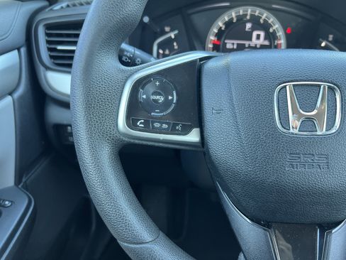 Used 2017 Honda CR-V LX image 19