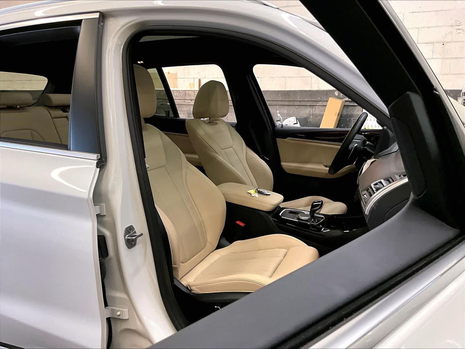 Used 2024 BMW X3 xDrive30i w/ Premium Package AWD/4WD image 10