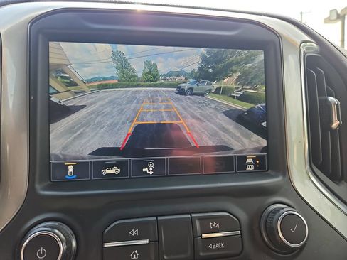 Used 2020 Chevrolet Silverado 2500 LTZ w/ LTZ Convenience Package AWD/4WD image 21