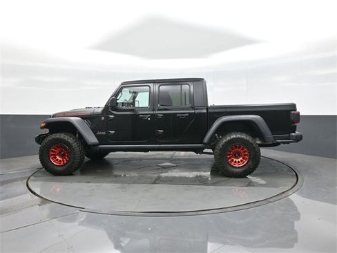 Used 2023 Jeep Gladiator Rubicon w/ Cold Weather Group image 4