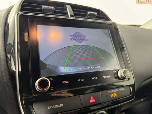 Used 2025 Mitsubishi Outlander Sport LE image 17