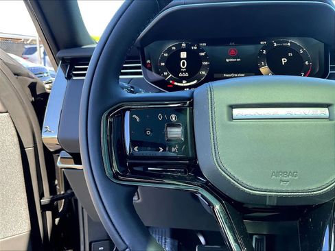 New 2026 Land Rover Range Rover Sport Dynamic SE AWD/4WD image 17