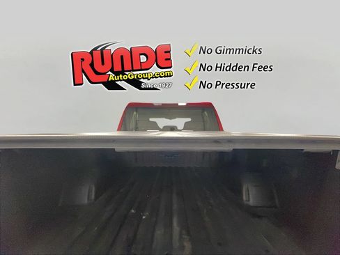 Used 2021 Chevrolet Silverado 1500 Custom w/ LPO, Dark Essentials Package AWD/4WD image 16
