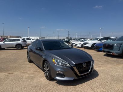 Certified 2021 Nissan Altima 2.5 SR w/ SR Premium Package