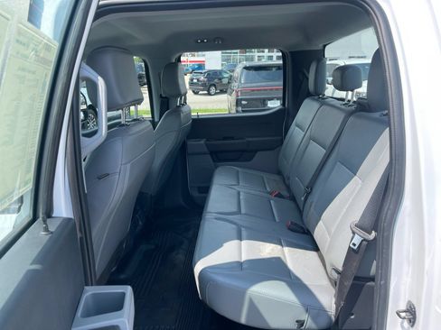 Used 2023 Ford F350 XL AWD/4WD image 14