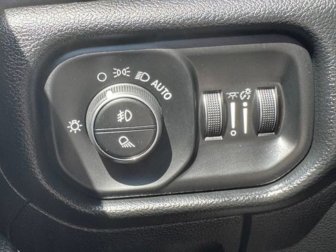 Used 2021 RAM 1500 Laramie AWD/4WD image 42