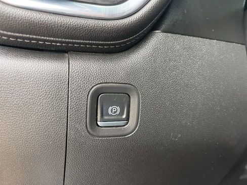 Used 2019 Chevrolet Silverado 1500 RST w/ All-Star Edition image 28