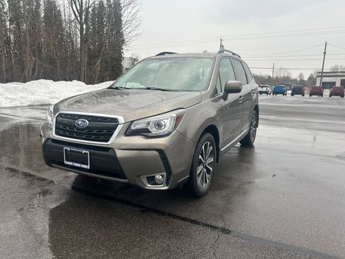 Used 2018 Subaru Forester 2.0XT Touring image 2