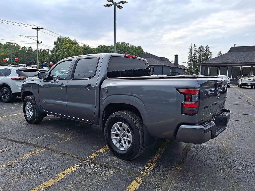 Used 2024 Nissan Frontier SV AWD/4WD image 13