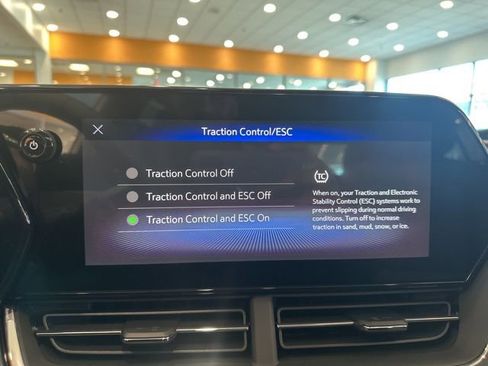 New 2026 Chevrolet Trax RS w/ Sunroof Package image 19