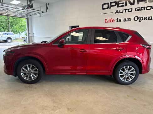 Certified 2024 MAZDA CX-5 AWD 2.5 S w/ Preferred Package image 4