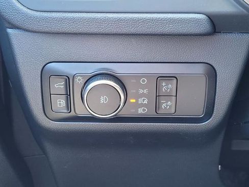 New 2025 Ford Escape SE image 14