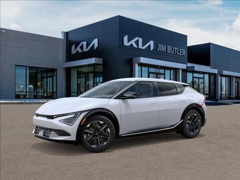 New 2026 Kia EV6 Wind AWD/4WD image 3